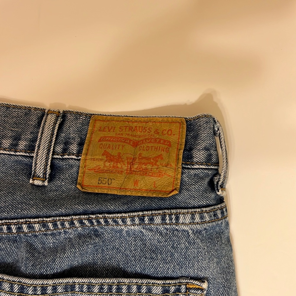 Vintage Levi’s 550 Jeans Size 44X32